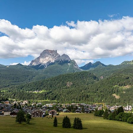 Hotel Il Cardo San Vito di Cadore Exterior photo