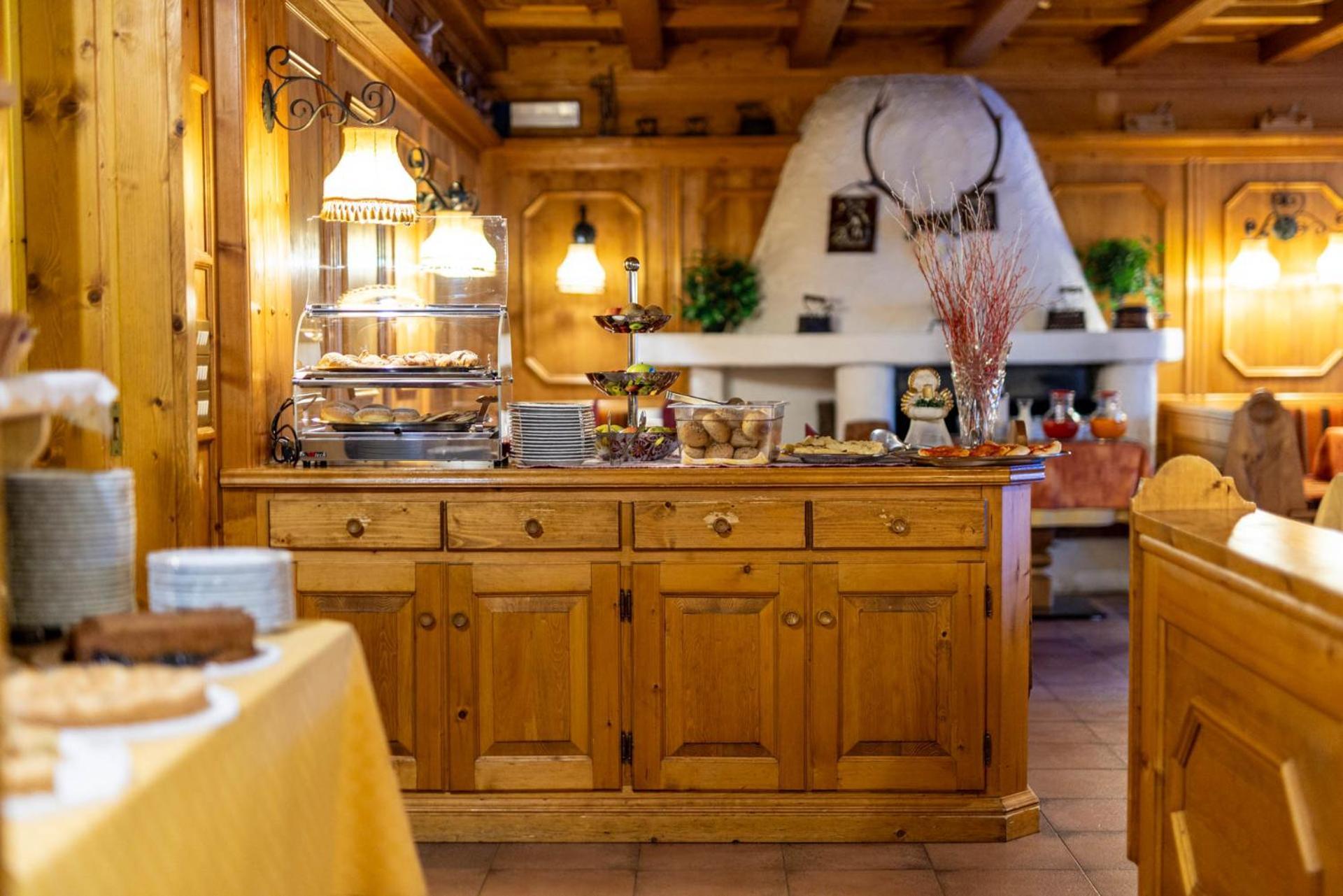 Hotel Il Cardo San Vito di Cadore Exterior photo
